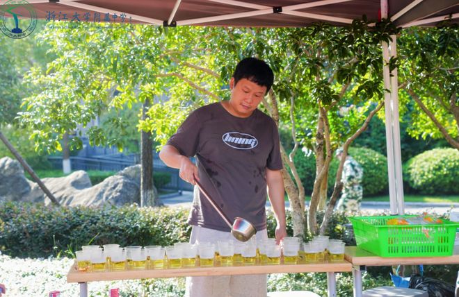 动！杭州有家长“捏了把汗”澳门新葡京app本周密集启(图2)